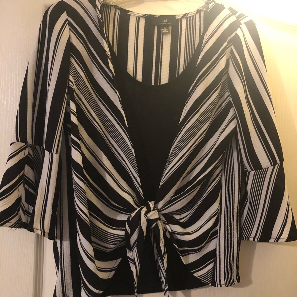 I.N. San Francisco Top